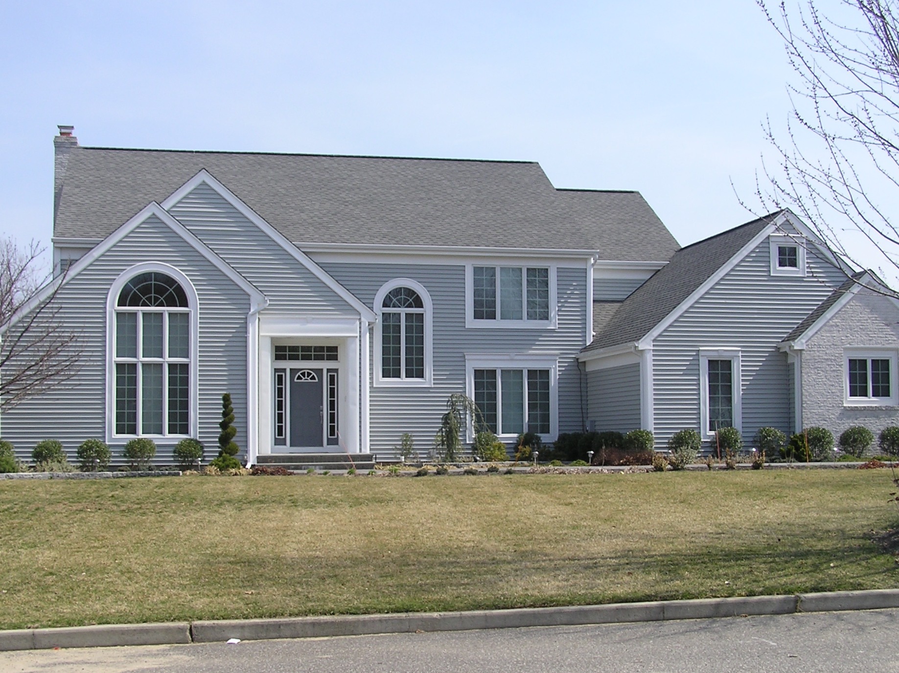 Platinum Gray Siding | Alpha Platinum Gray Vinyl Siding